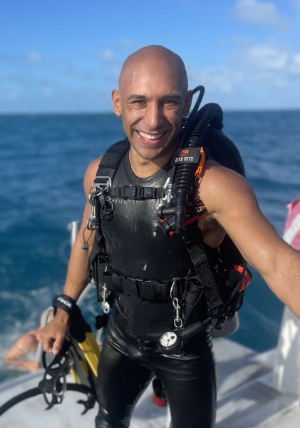 Chris Se, PADI Open Water Scuba Instructor - Instructors, Instructor | Rainbow Reef Dive Center, Key Largo, Florida Keys image