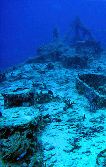 Come diving on the Spiegel Grove with Rainbow Reef in Key Largo, Florida Keys