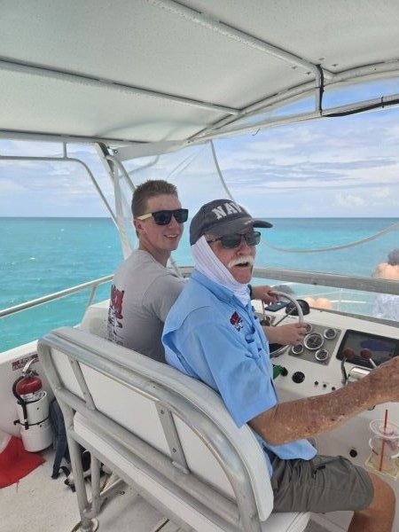 Ayden, PADI Advanced Open Water Diver - Support Staff, Intern | Rainbow Reef Dive Center, Key Largo, Florida Keys image